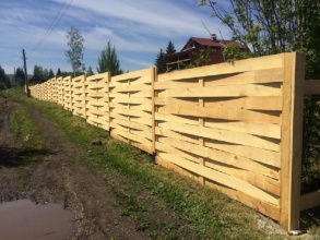 Деревянный забор плетёнка 300 метров фото под ключ с установкой