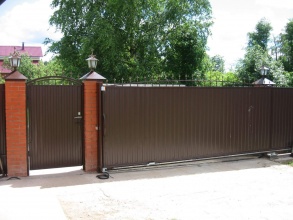 Дистанционное управление с откатными воротами - пример 8 фото в Арзамасе